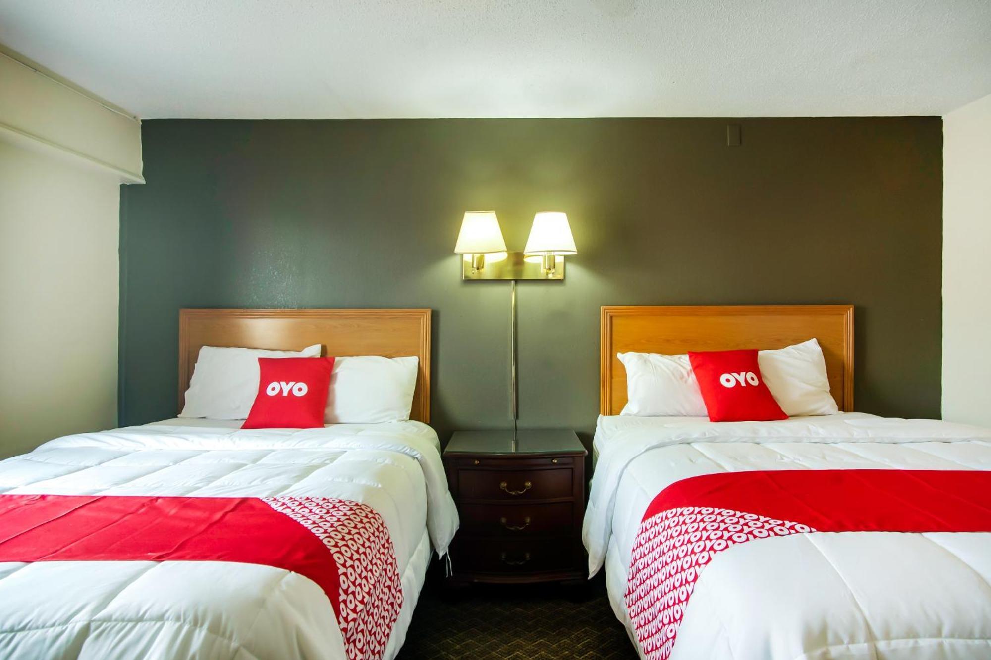 Oyo Hotel Hutchinson West 4Th Ave المظهر الخارجي الصورة