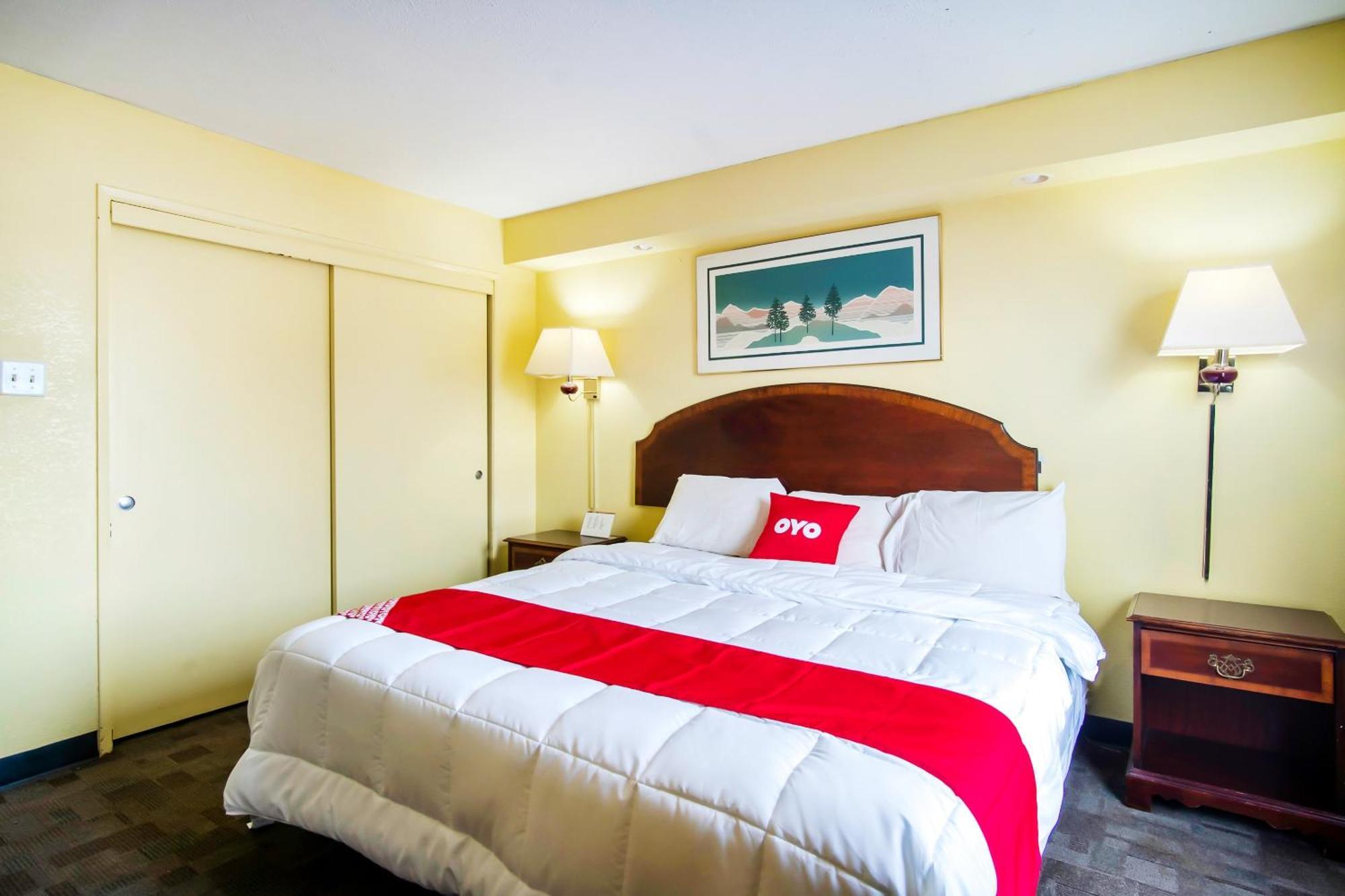 Oyo Hotel Hutchinson West 4Th Ave المظهر الخارجي الصورة