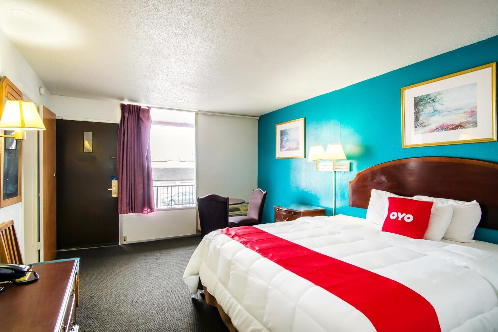 Oyo Hotel Hutchinson West 4Th Ave المظهر الخارجي الصورة